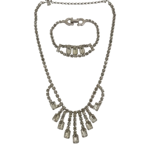 🇨🇦 Vintage Art Deco crystal set by Weiss in EUC - Picture 1 of 8